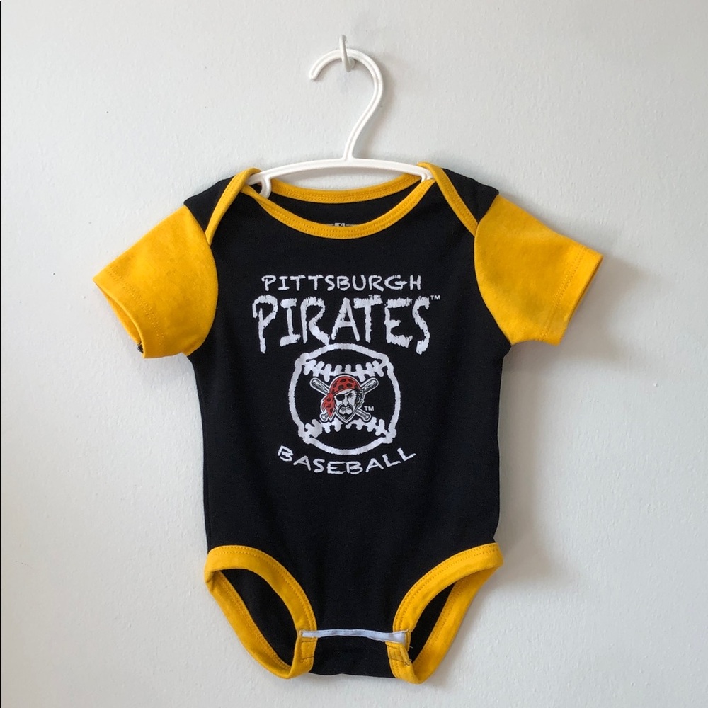 Genuine Merchandise Black and Gold Pittsburgh Pirates Baby Bodysuit